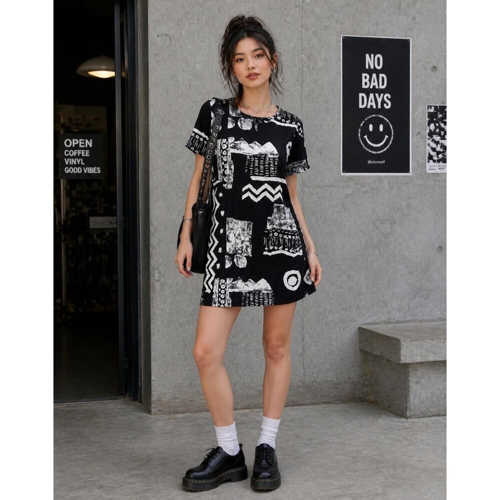 EJM Vintage 80s Black White Abstract Print Shift Dress Shoulder Pads Size 12